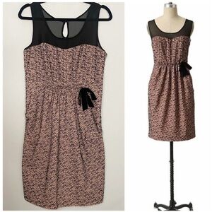 Anthropologie Feminine Velvet Texture Sheer Sweetheart Neckline Albertine Dress